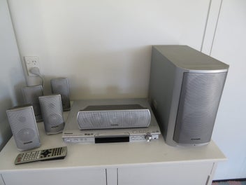 Image 1 of 7