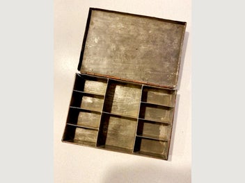 Image 1 of 4