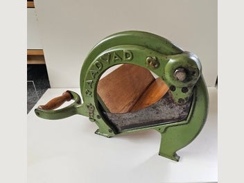 Image 1 of 9