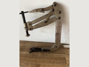 Image 1 of 2