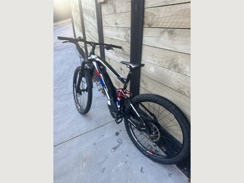 Image 1 of 8
