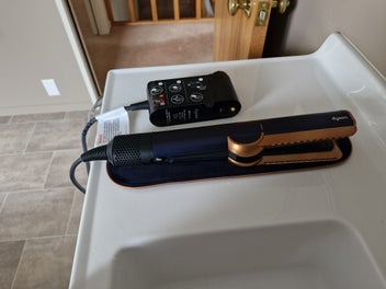 Image 1 of 3
