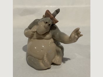 Image 1 of 7