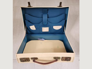 Image 1 of 5