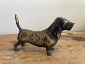 Image 1 of 6
