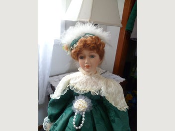 Image 1 of 8