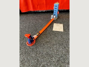Image 1 of 5