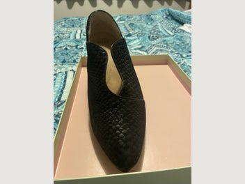 Image 1 of 8