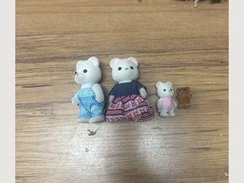 Image 1 of 3