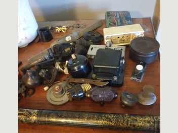 Image 1 of 3