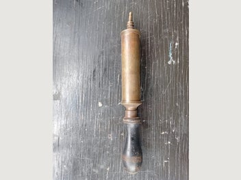 Image 1 of 4