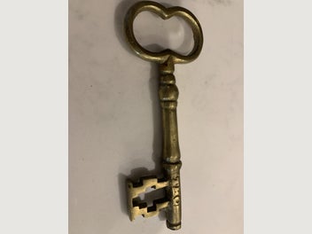 Image 1 of 7