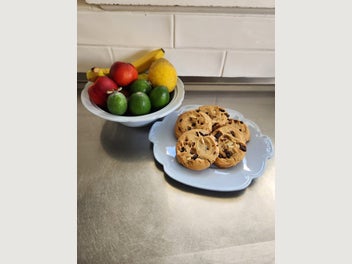 Image 1 of 6