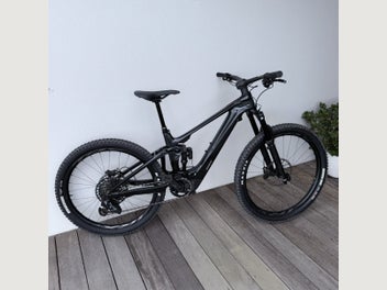 Image 1 of 9