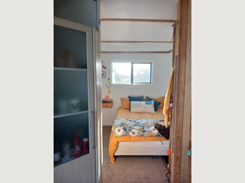 Image 1 of 20
