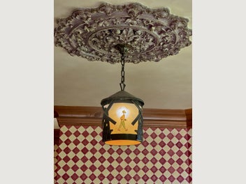 Image 1 of 8