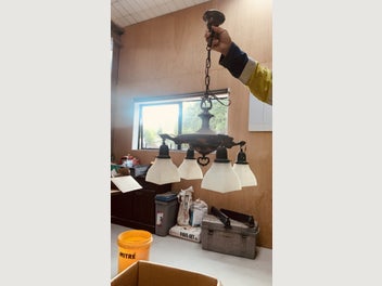 Image 1 of 4