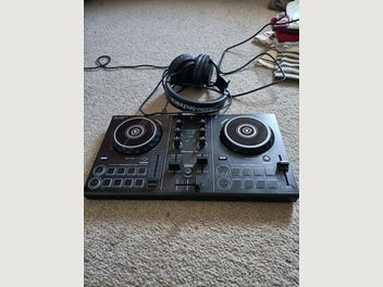 Image 1 of 4