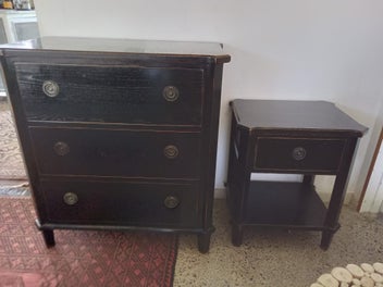 Image 1 of 5