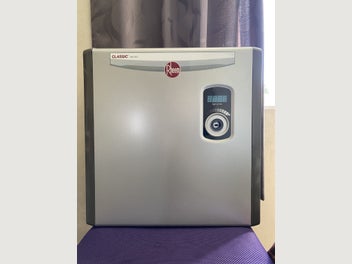 Image 1 of 2