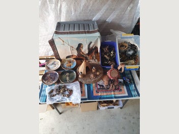 Image 1 of 7