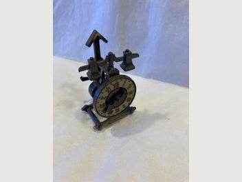 Image 1 of 1