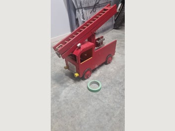 Image 1 of 5
