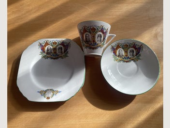 Image 1 of 5