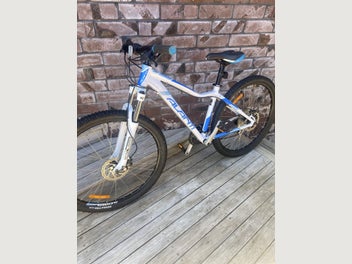 Image 1 of 8