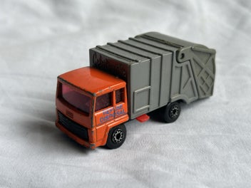Image 1 of 3