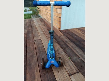 Image 1 of 6