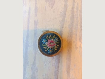 Image 1 of 4