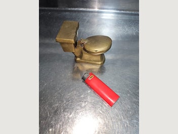Image 1 of 7