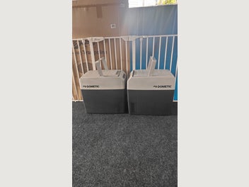 Image 1 of 7