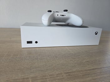 Image 1 of 3