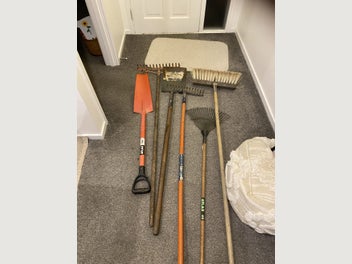 Image 1 of 7