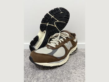 Image 1 of 10