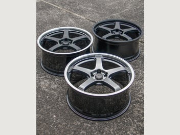 Image 1 of 4