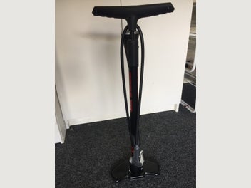 Image 1 of 7