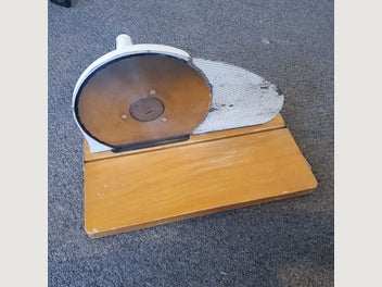 Image 1 of 4