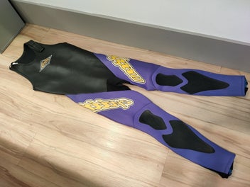Image 1 of 5