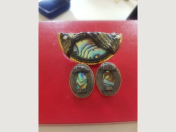 Image 1 of 5