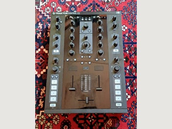 Image 1 of 1