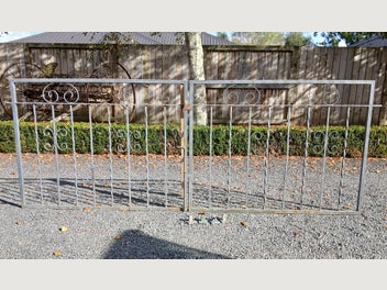 Image 1 of 6