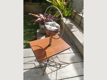 Image 1 of 6