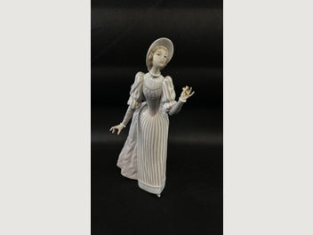 Image 1 of 7