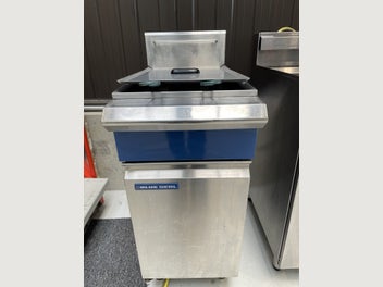Image 1 of 7