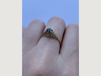 Image 1 of 6