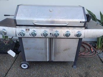 Image 1 of 5