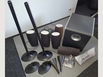 Image 1 of 4